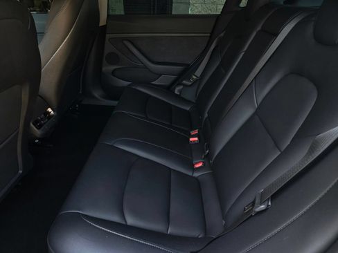 Used 2023 Tesla Model 3 Standard Range RWD image 13