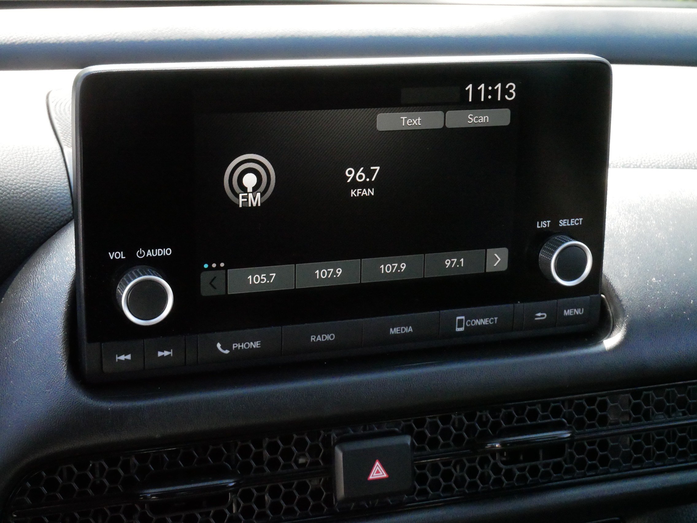 Certified 2024 Honda HR-V LX image 22