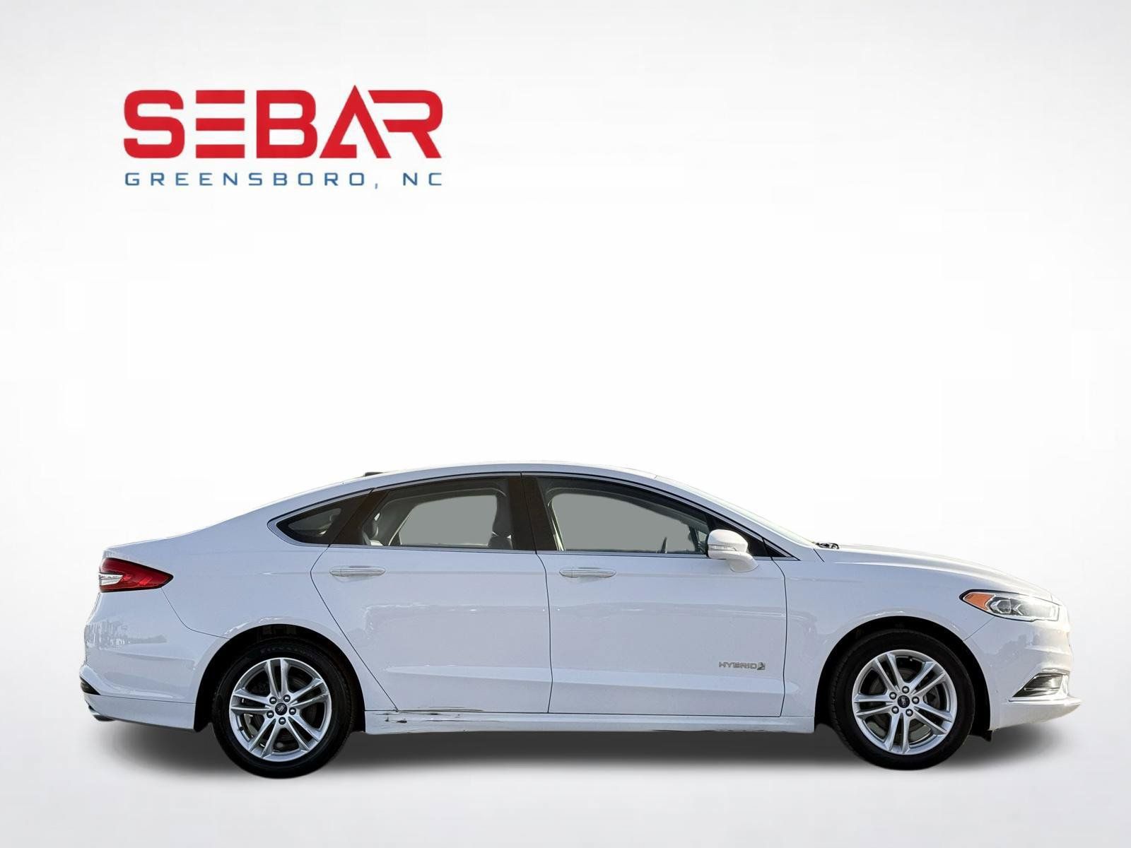 Used 2018 Ford Fusion SE w/ Equipment Group 602A FWD image 5