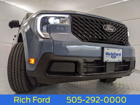 New 2025 Ford Maverick Lariat w/ Black Appearance Package image 28