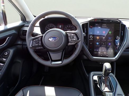 Certified 2025 Subaru Crosstrek 2.5i Limited image 17