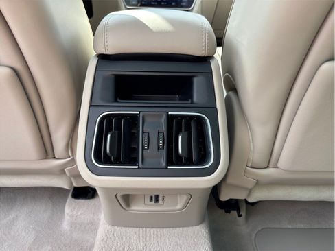 Used 2023 Maserati Grecale GT AWD/4WD image 42