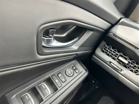 New 2025 Honda Accord SE image 25