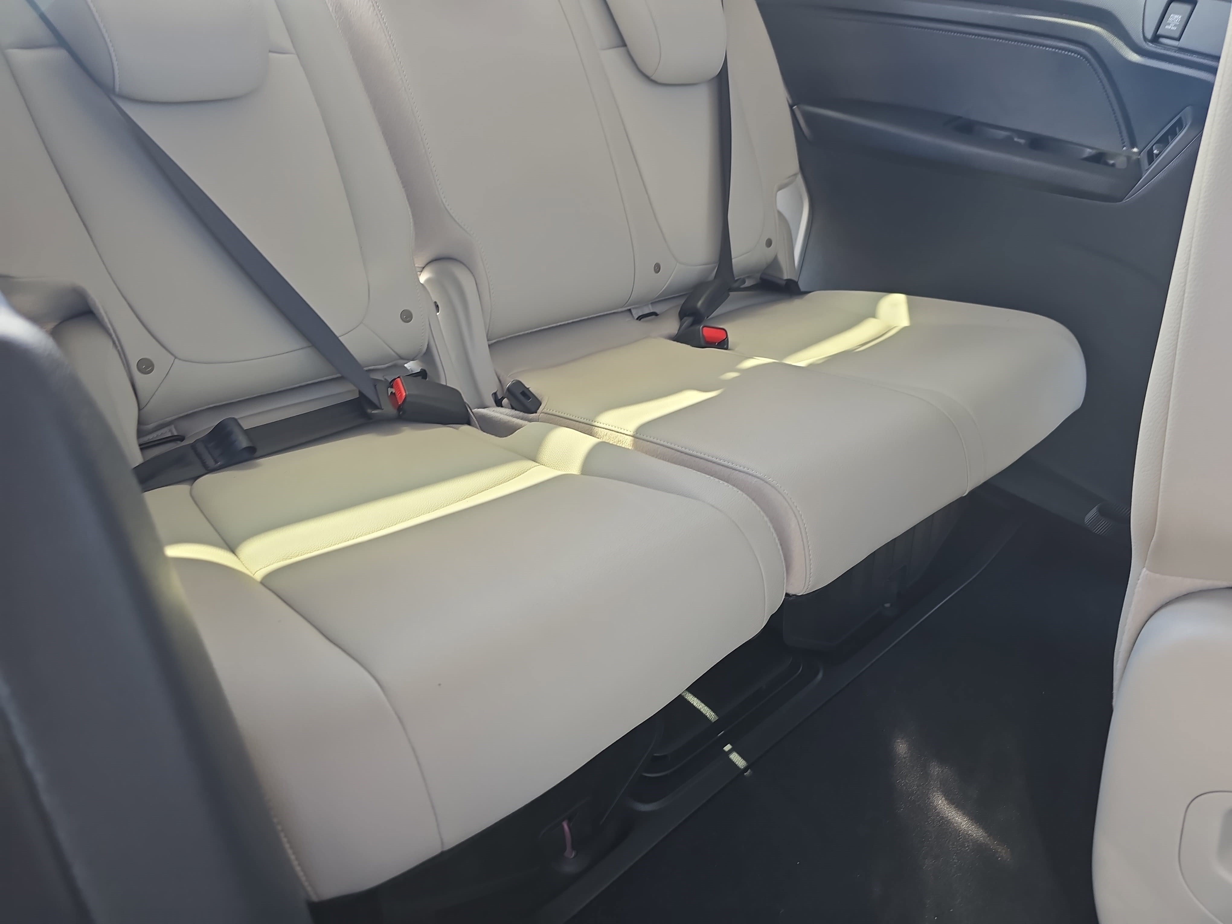 New 2027 Honda Odyssey EX-L image 12