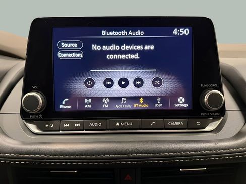 Used 2023 Nissan Rogue SV image 23