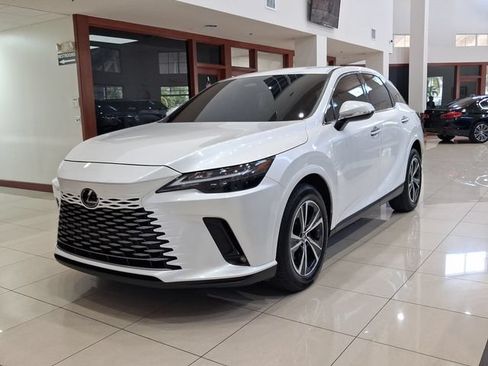 Used 2025 Lexus RX 350 FWD w/ Technology Package image 2