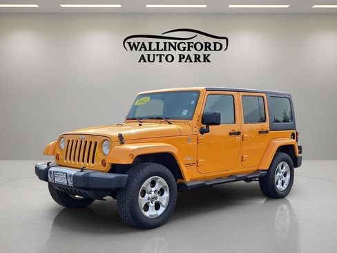 Used 2013 Jeep Wrangler Unlimited Sahara image 1