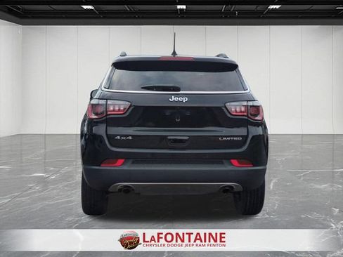 Used 2023 Jeep Compass Limited AWD/4WD image 4