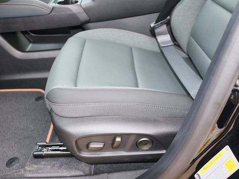 New 2026 GMC Terrain AT4 w/ Convenience Package III image 9