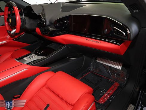 Used 2023 Ferrari Purosangue AWD/4WD image 25