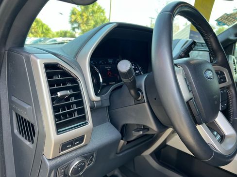 Used 2022 Ford F250 Lariat w/ Lariat Value Package image 25