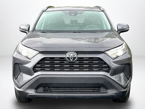 Used 2024 Toyota RAV4 XLE FWD image 3