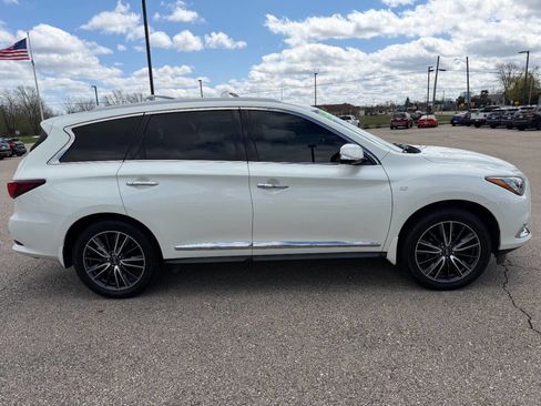 Used 2018 INFINITI QX60 Luxe image 6