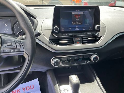 Used 2025 Nissan Altima 2.5 S FWD image 8