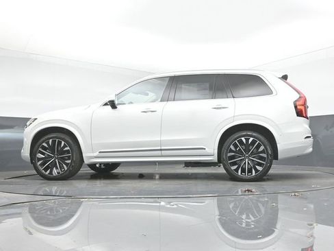New 2026 Volvo XC90 B6 Ultra w/ Protection Package image 42