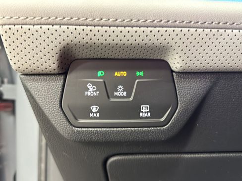 New 2026 Volkswagen Atlas Peak Edition AWD/4WD image 21