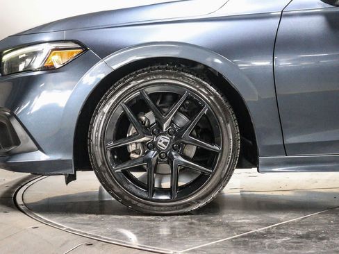 Used 2022 Honda Civic Sport image 9