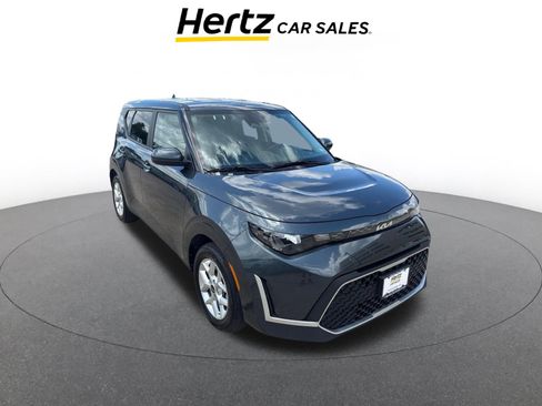 Used 2025 Kia Soul LX w/ LX Technology Package image 1