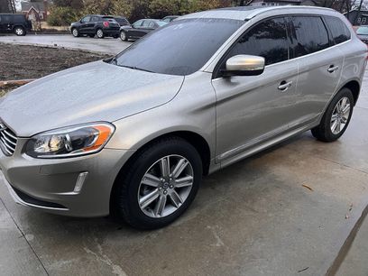 Used 2016 Volvo XC60 T6 Platinum w/ Protection Package