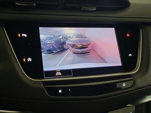Certified 2024 Cadillac XT6 Luxury FWD image 26