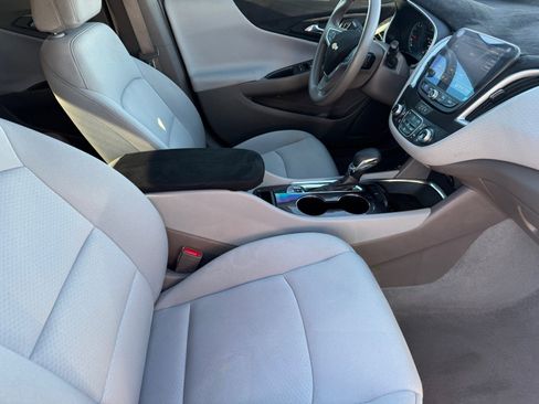 Used 2022 Chevrolet Malibu LT image 14