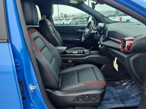 Used 2026 Chevrolet Equinox RS w/ Convenience Package III FWD image 28