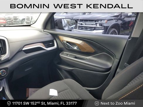 Used 2021 GMC Terrain SLE image 16