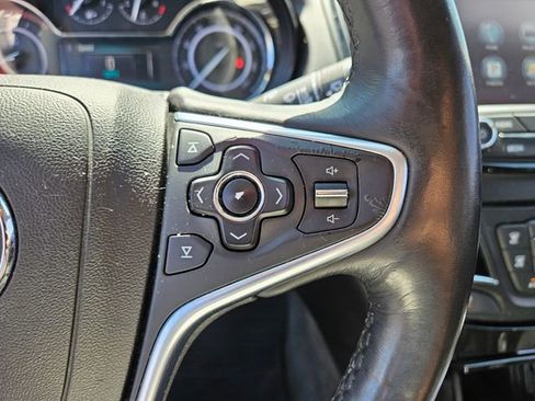 Used 2016 Buick Regal Premium FWD image 26
