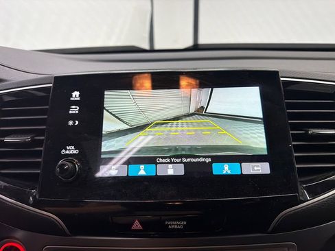 Used 2023 Honda Passport EX-L image 32