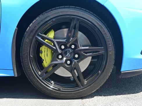 Used 2021 Chevrolet Corvette Stingray Preferred Cpe w/ Z51 Performance Package image 21