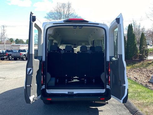 Used 2023 Ford Transit 350 XLT image 10