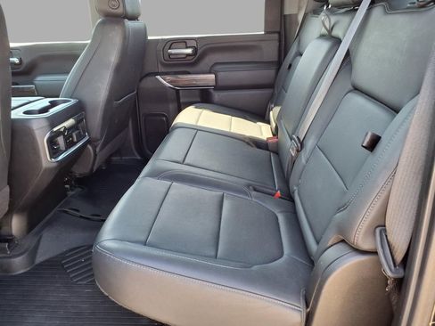 Used 2022 Chevrolet Silverado 2500 LTZ AWD/4WD image 14