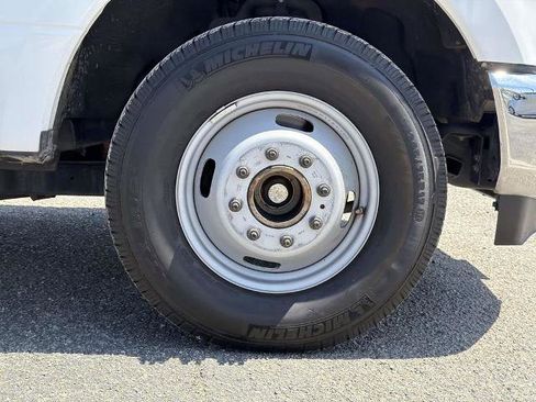 Certified 2020 Ford F350 XL w/ Power Equipment Group RWD image 29