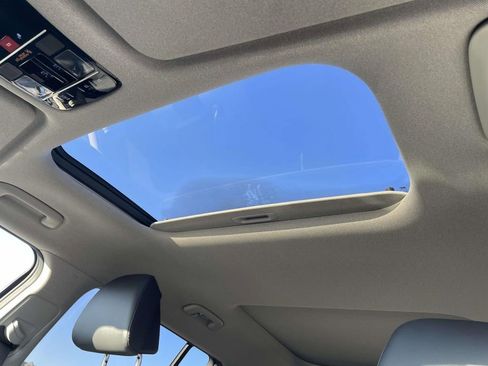 Certified 2025 Hyundai Santa Fe Limited image 10