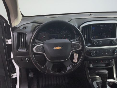 Certified 2020 Chevrolet Colorado LT w/ Safety Package RWD image 13
