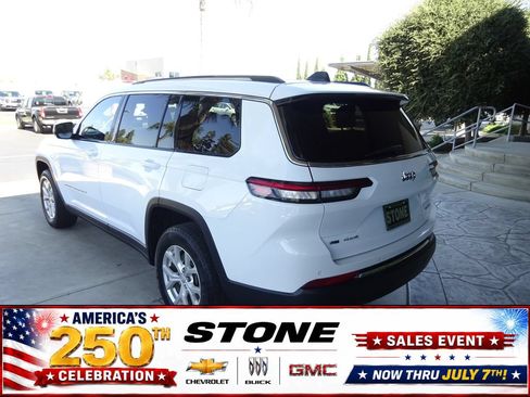 Used 2023 Jeep Grand Cherokee L Limited AWD/4WD image 5