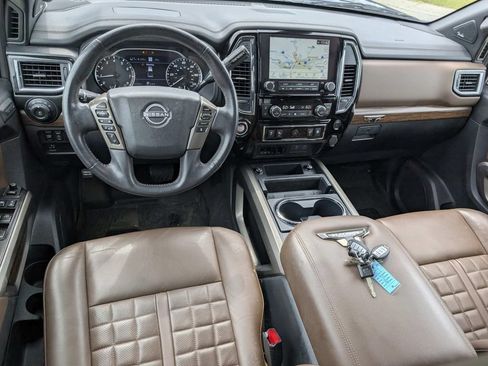 Used 2023 Nissan Titan Platinum Reserve w/ Moonroof Package RWD image 21