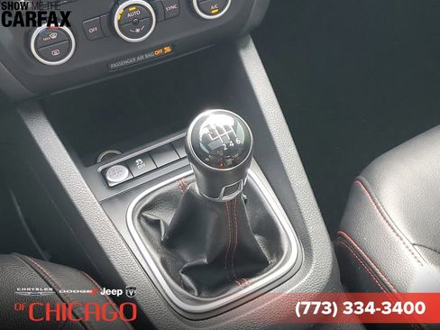 Used 2013 Volkswagen Jetta GLI Autobahn FWD image 32