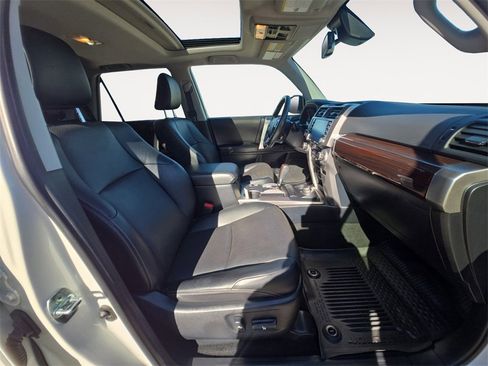 Used 2023 Toyota 4Runner Limited image 15