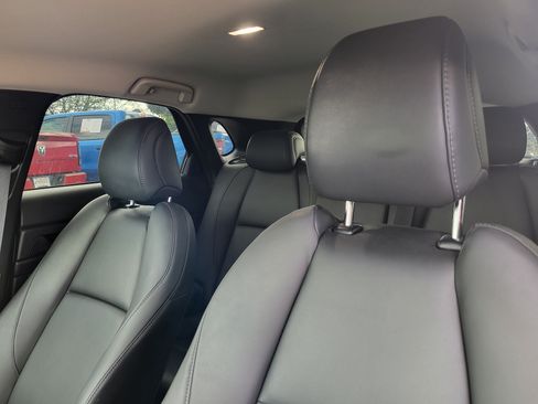 Used 2025 MAZDA CX-30 AWD 2.5 S w/ Select Sport Pkg image 16
