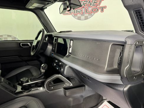 Used 2024 Ford Bronco Big Bend AWD/4WD image 12