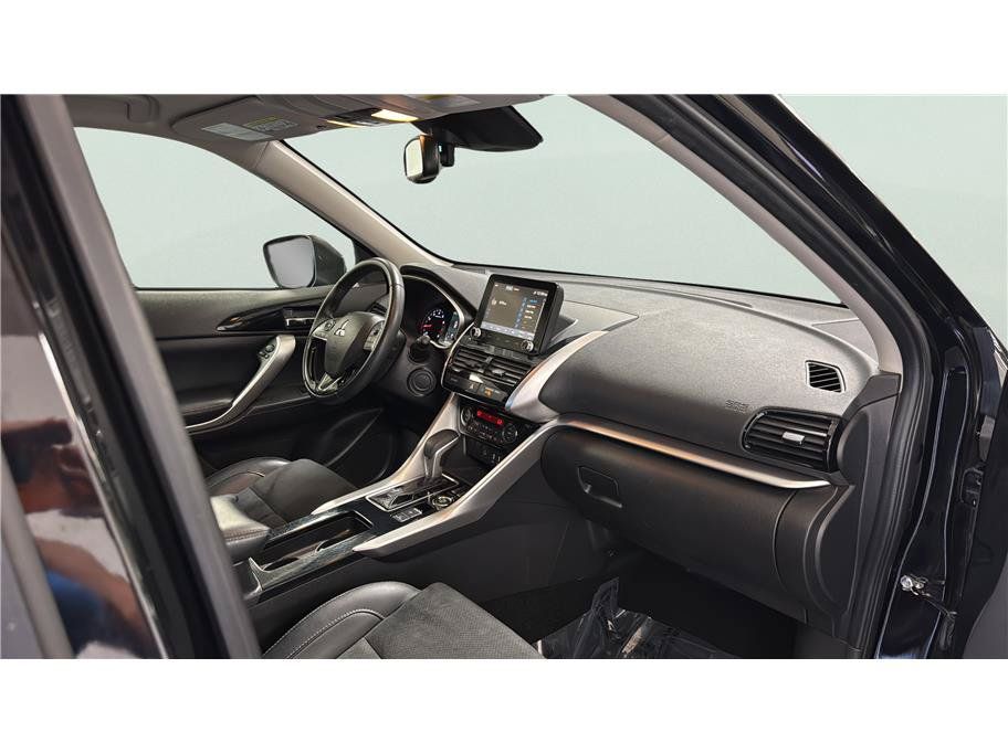 Used 2024 Mitsubishi Eclipse Cross SE AWD/4WD image 18