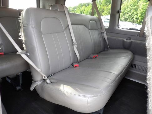 Used 2023 Chevrolet Express 3500 LS RWD image 29