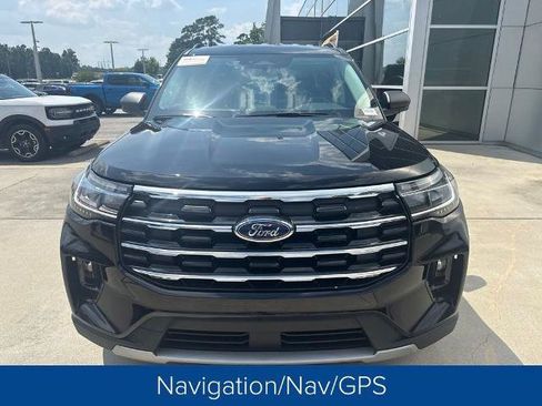 Certified 2026 Ford Explorer Active w/ Active Comfort Package RWD image 2