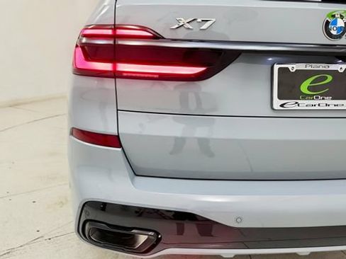 Used 2025 BMW X7 xDrive40i w/ Executive Package AWD/4WD image 25