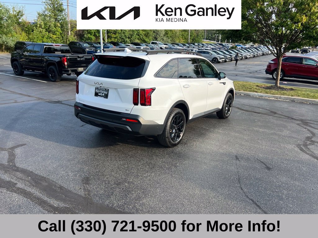 Certified 2023 Kia Sorento S w/ Panoramic Sunroof Package AWD/4WD image 11