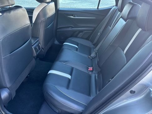 Used 2025 Toyota Camry SE image 22