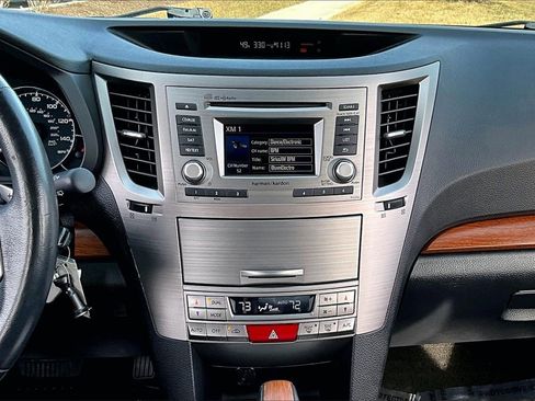 Used 2013 Subaru Outback 2.5i Limited w/ Moonroof Pkg image 19