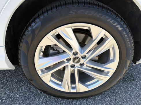 Used 2022 Audi Q7 3.0T Prestige image 31