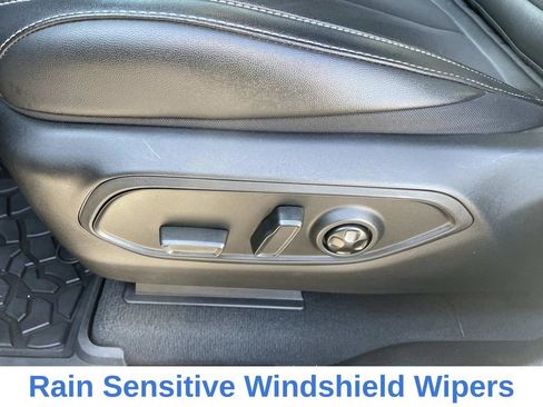 Used 2024 Jeep Grand Cherokee Altitude image 22